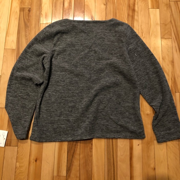 Comfy Gray Crewneck - Picture 3 of 4